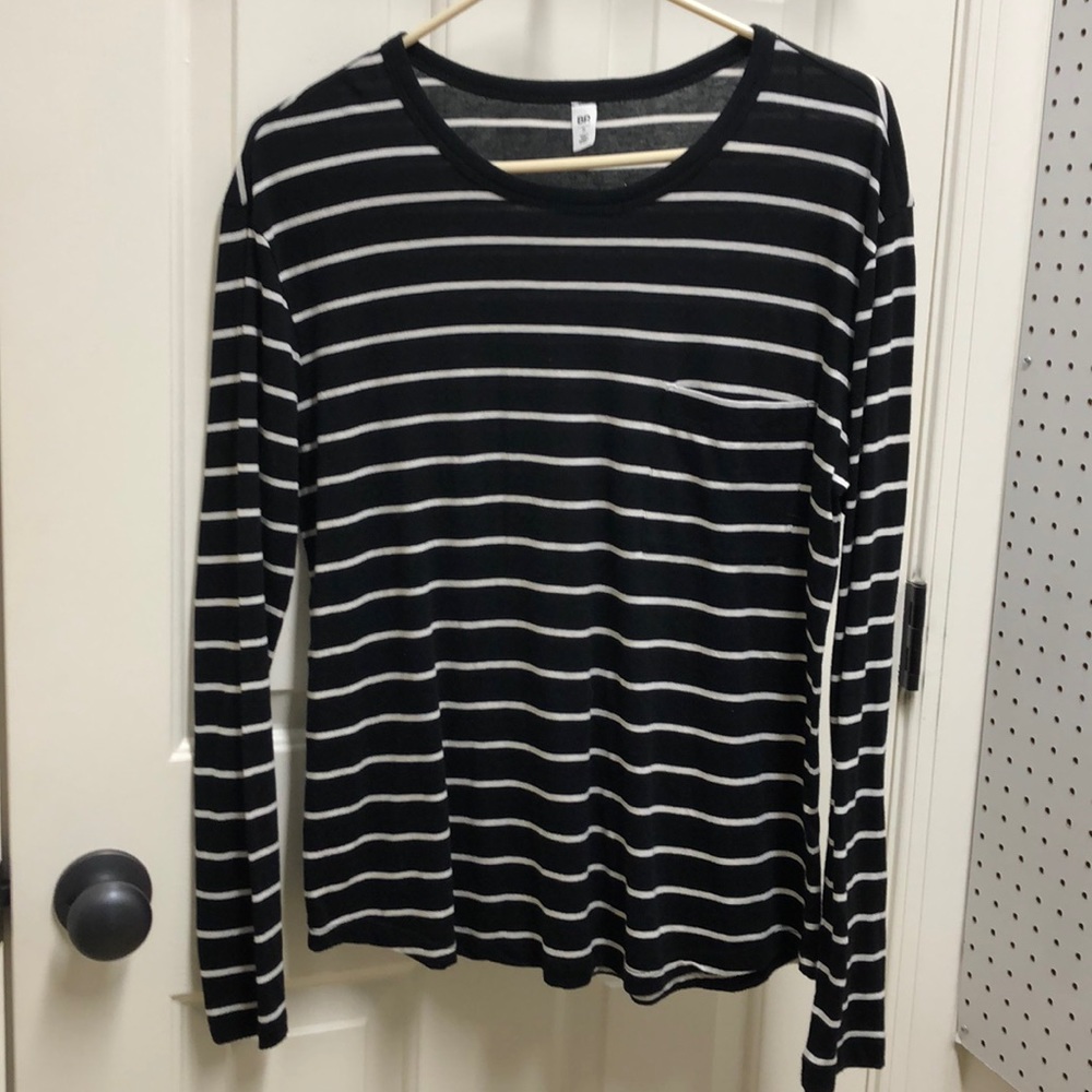 BP pocket slouch tee